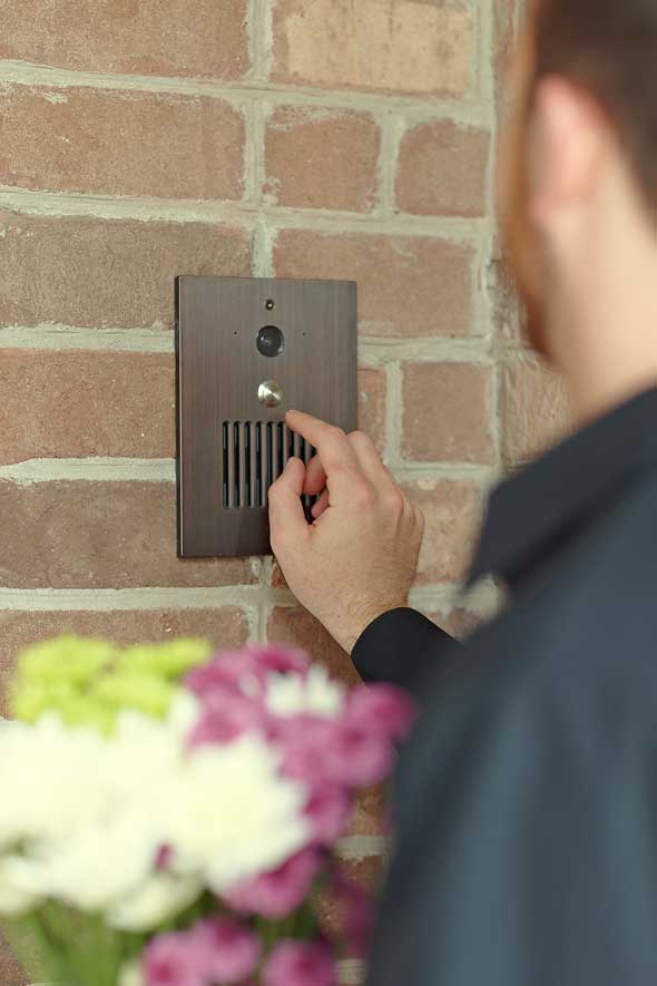 Smart Home security that's easy - from your smartphone